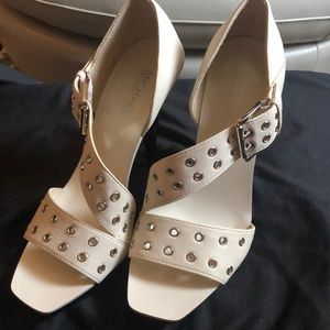 7.5M Michael Kors Leather Wide Strap Cream Heels